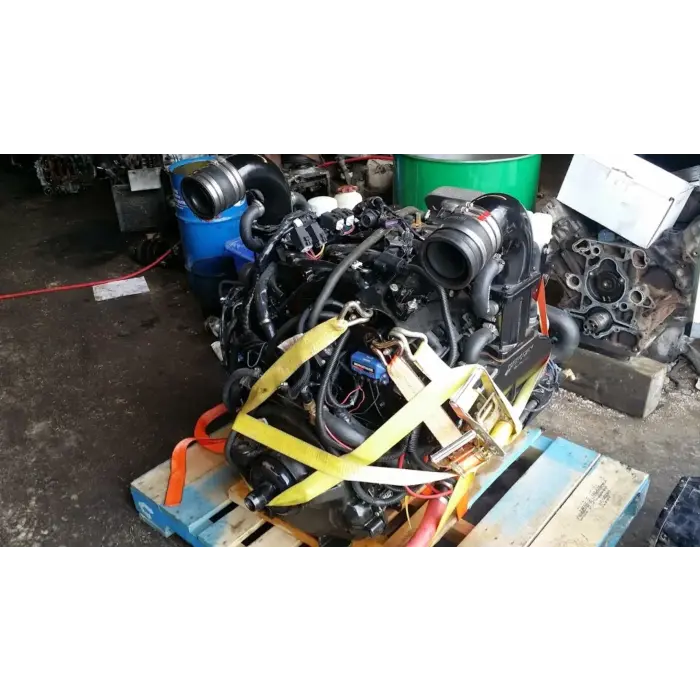 8.1 Mercruiser 425HP Long Block Marine Engine