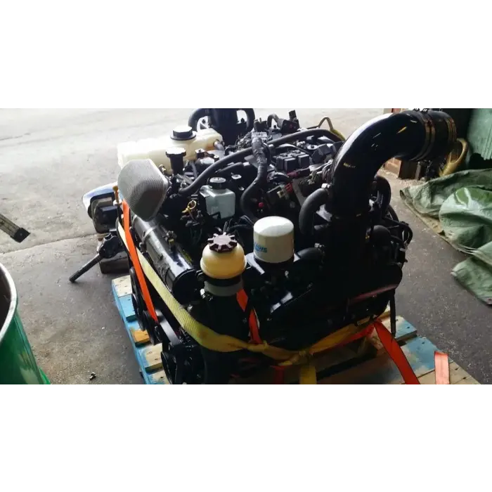 8.1 Mercruiser 425HP Long Block Marine Engine