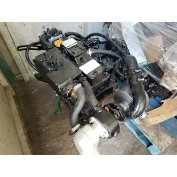 Yanmar 3TNV84T Engine