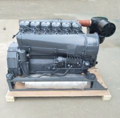 Deutz F6L912 Engine